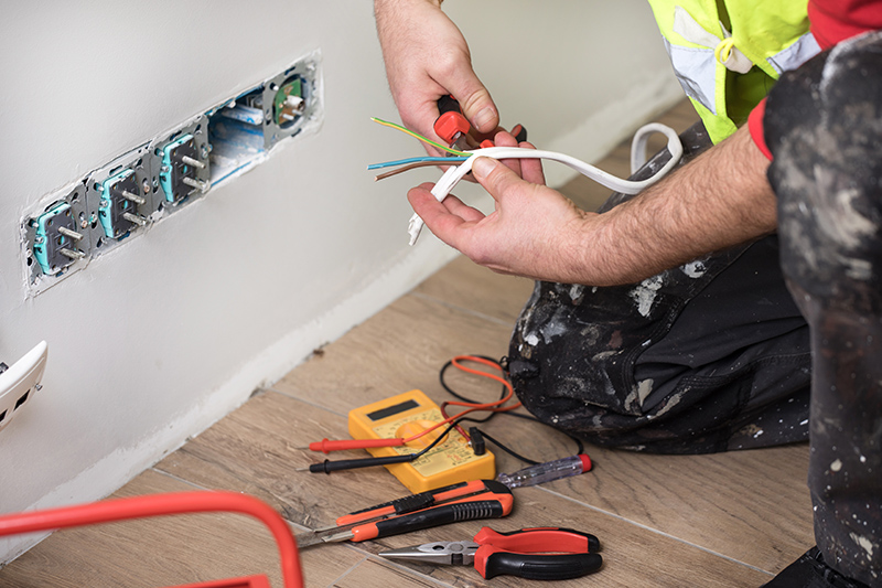 Emergency Electrician in Portsmouth Hampshire